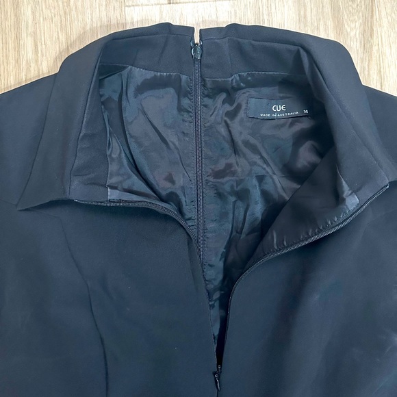 Cue black formal dress - size 14 - Picture 2 of 5